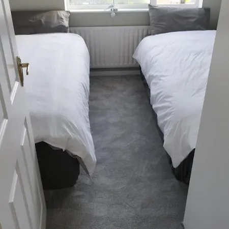 4 Bedroom House * Ennis